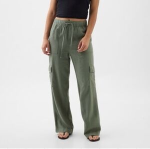 GAP Linen Blend Wide Leg Cargo Pants